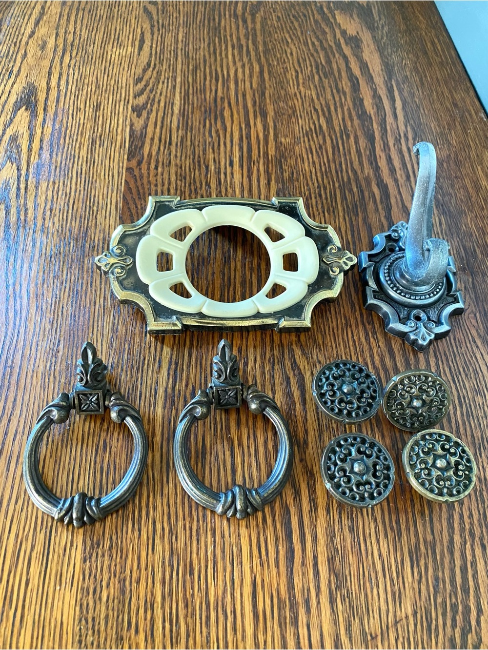 Vintage Mid Century MCM Bathroom -Toothbrush Holder Drawer Pulls / Knobs / Hook